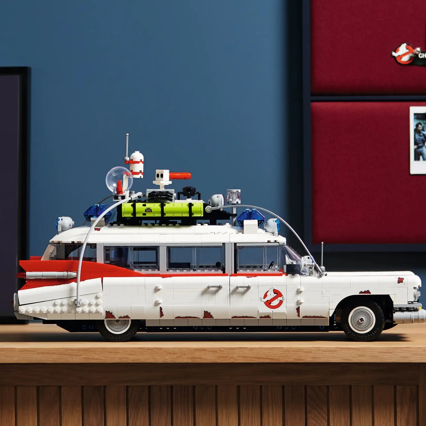 Cadillac ECTO-1 dos Caça-Fantasmas (2352 Pcs) - Brics Craft
