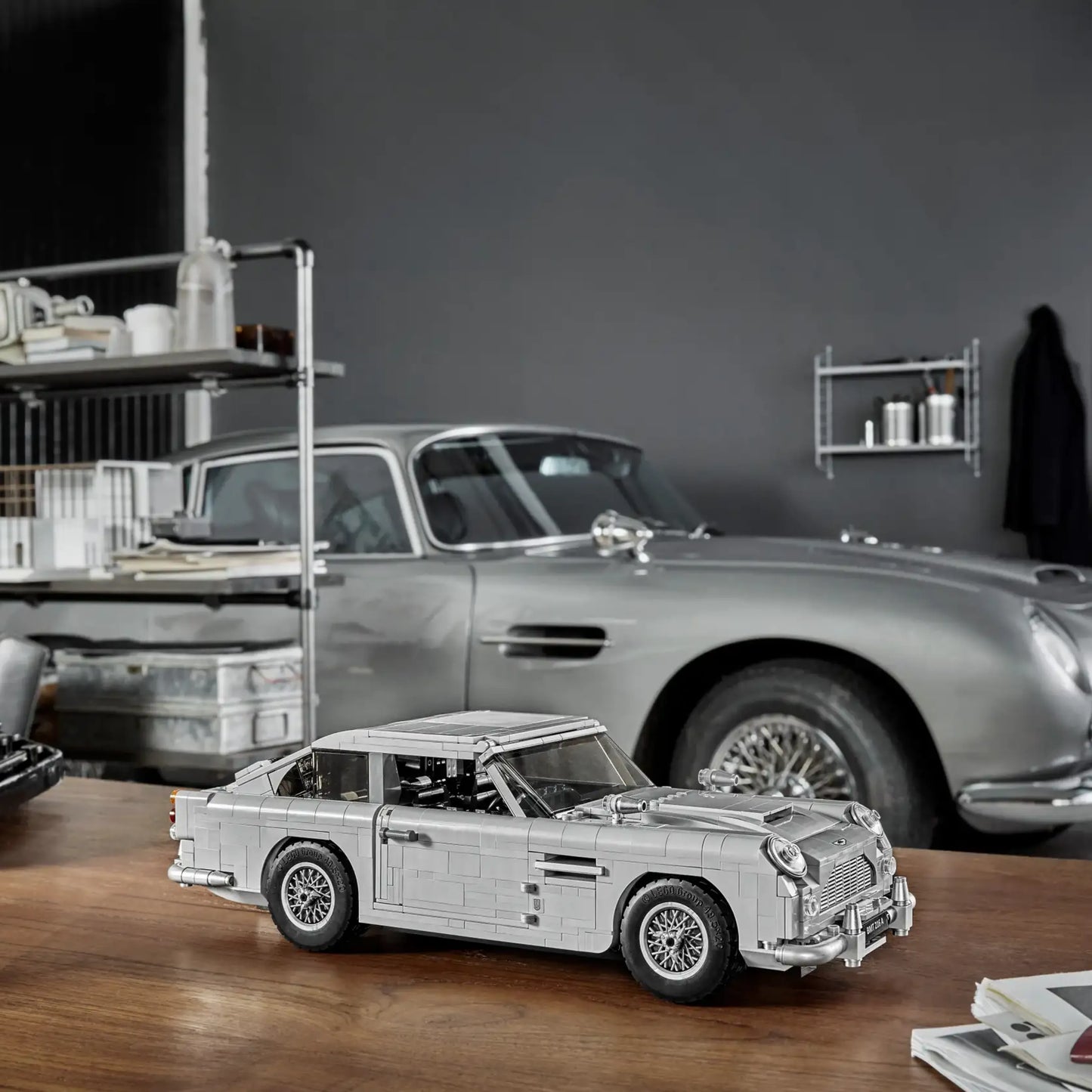 Aston Martin DB5 do James Bond "007" (1295 pçs) - Brics Craft