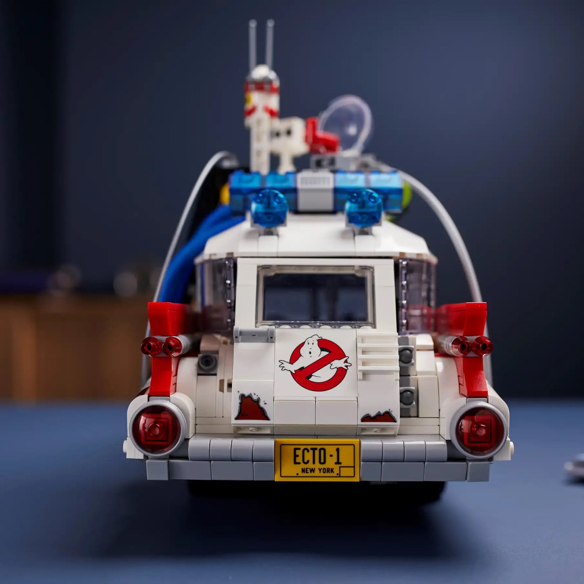 Cadillac ECTO-1 dos Caça-Fantasmas (2352 Pcs) - Brics Craft