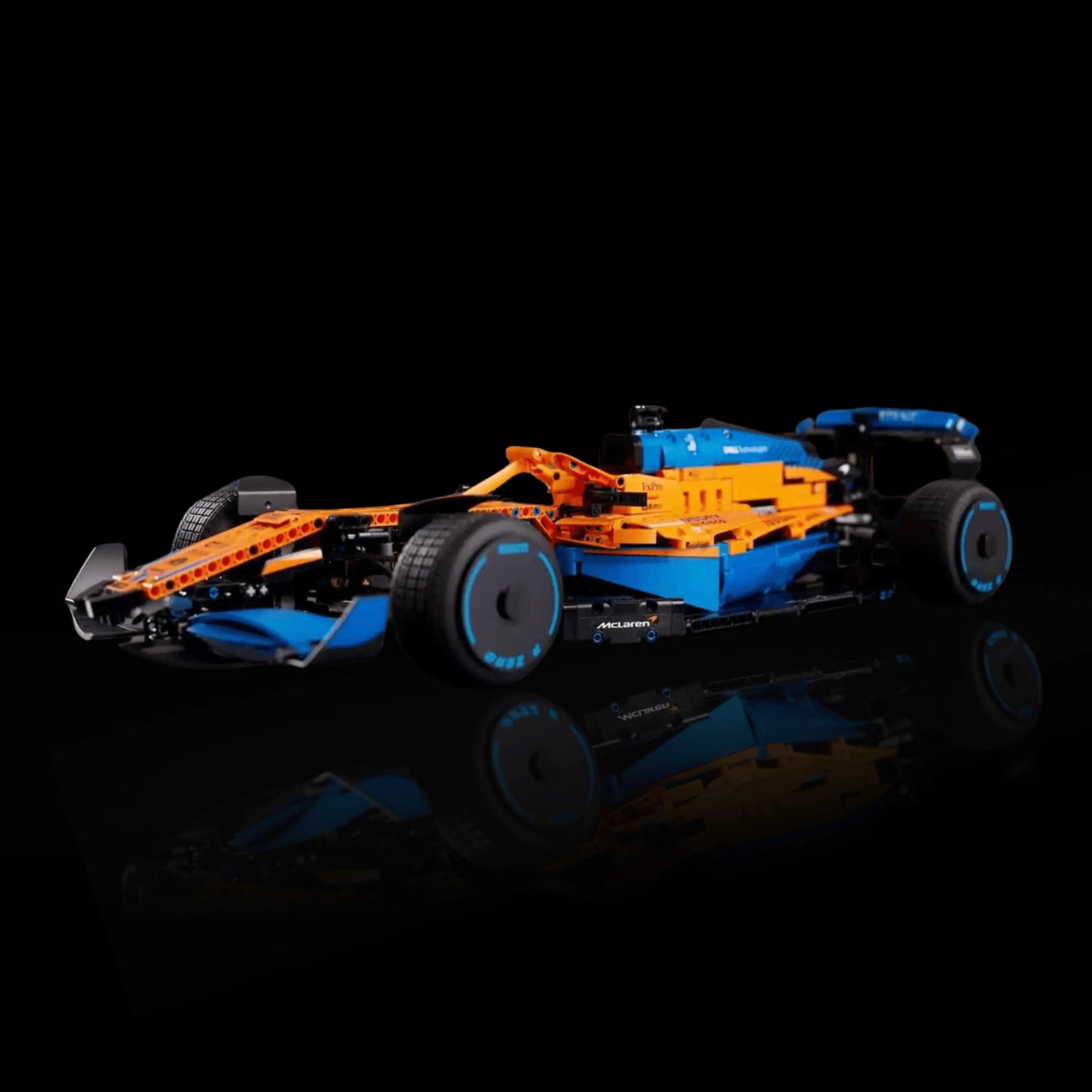 Fórmula-1 - McLaren (1432 pcs) OFF - Brics Craft